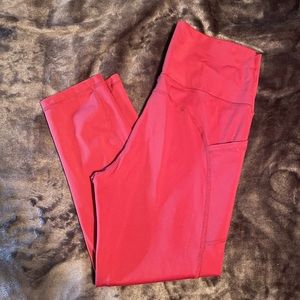 Zyia light N tight Maroon 6-8 capr